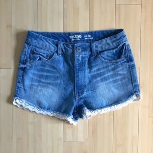 Mossimo Denim shorts with White Lace Detail